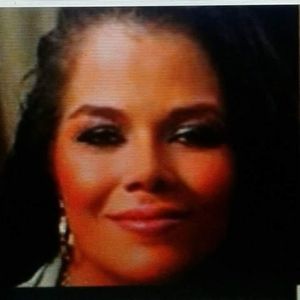 Meet your Posher, Debra